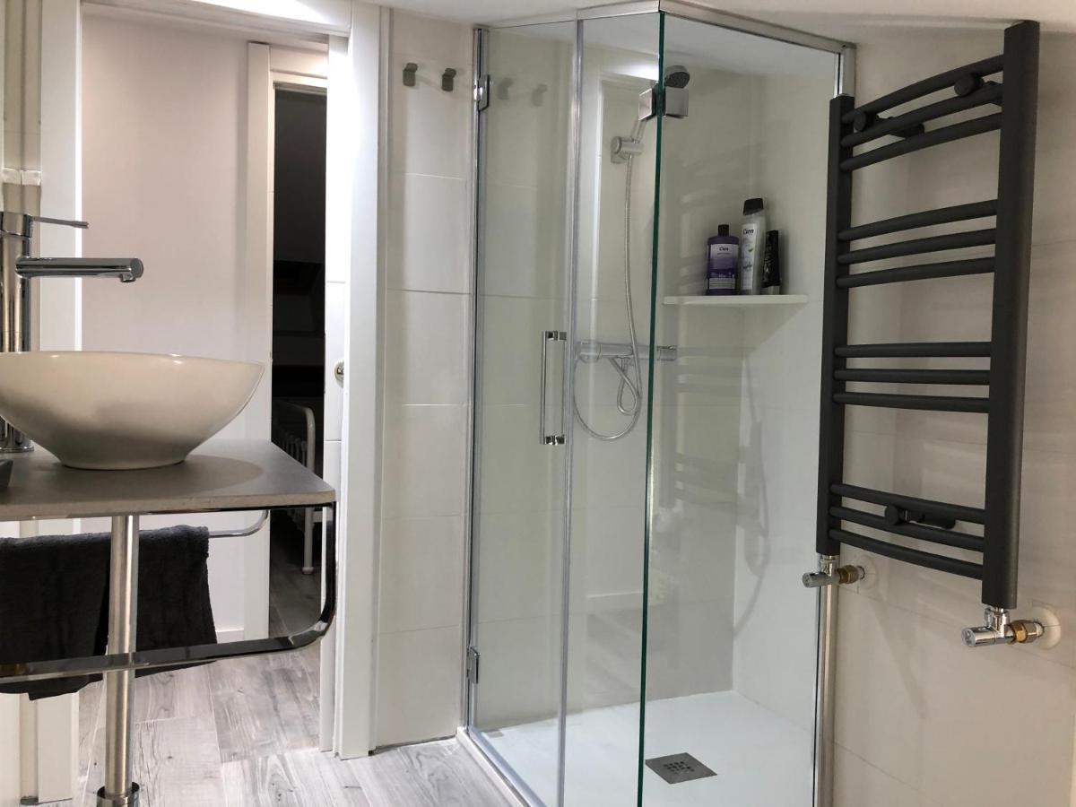 Buhardilla Comillas Beach En Primera Linea De Playa, Wifi, Netflix Ngoại thất bức ảnh